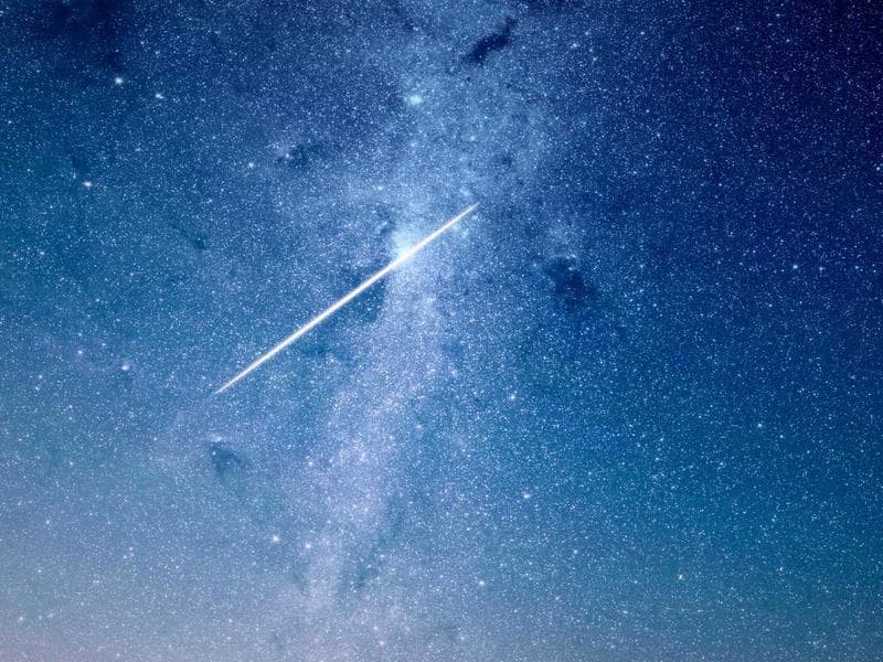 Pair of Noguchi Akari Light Sculptures — Model 1A — photo 1 of 1