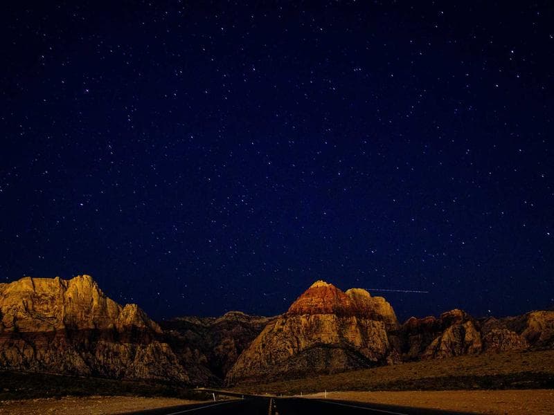 Victorian Rosewood Parlor Settee — Circa 1870 — photo 1 of 3