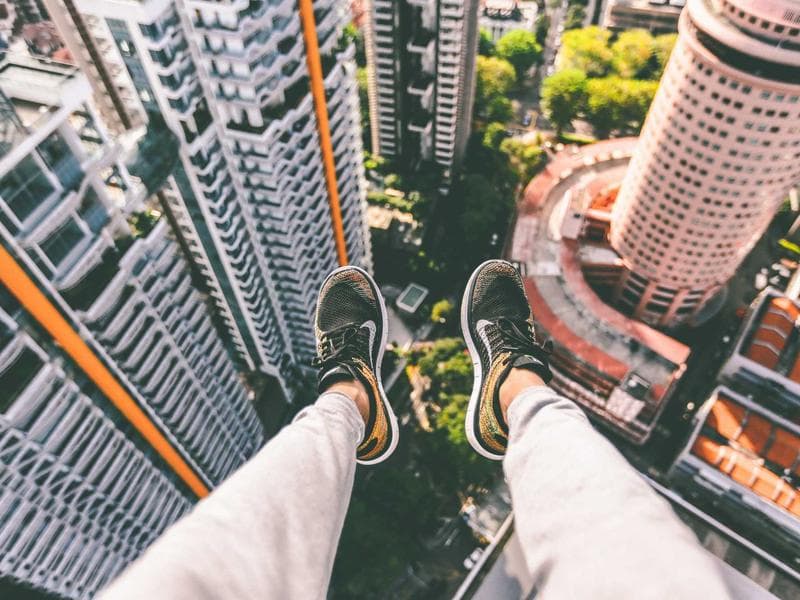 Tiffany Studios "Acorn" Table Lamp — Signed Base — thumbnail 3