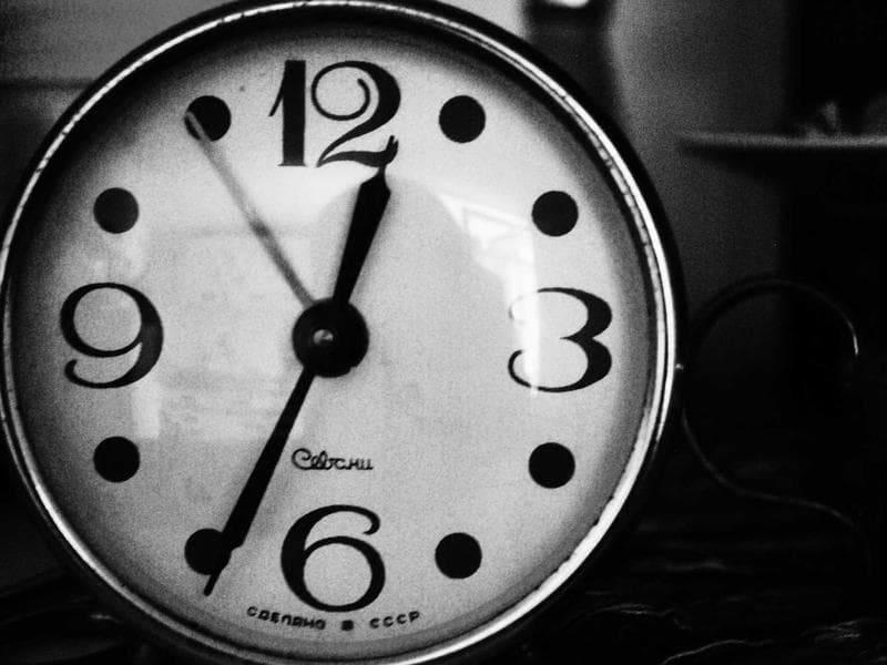 Pair of Antique Oil Portraits — Continental School, 1850s — thumbnail 2