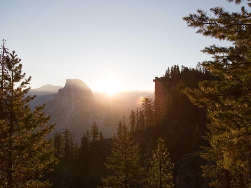 Wedgwood "Columbia" Dinner Service — 96 Pieces — thumbnail 2